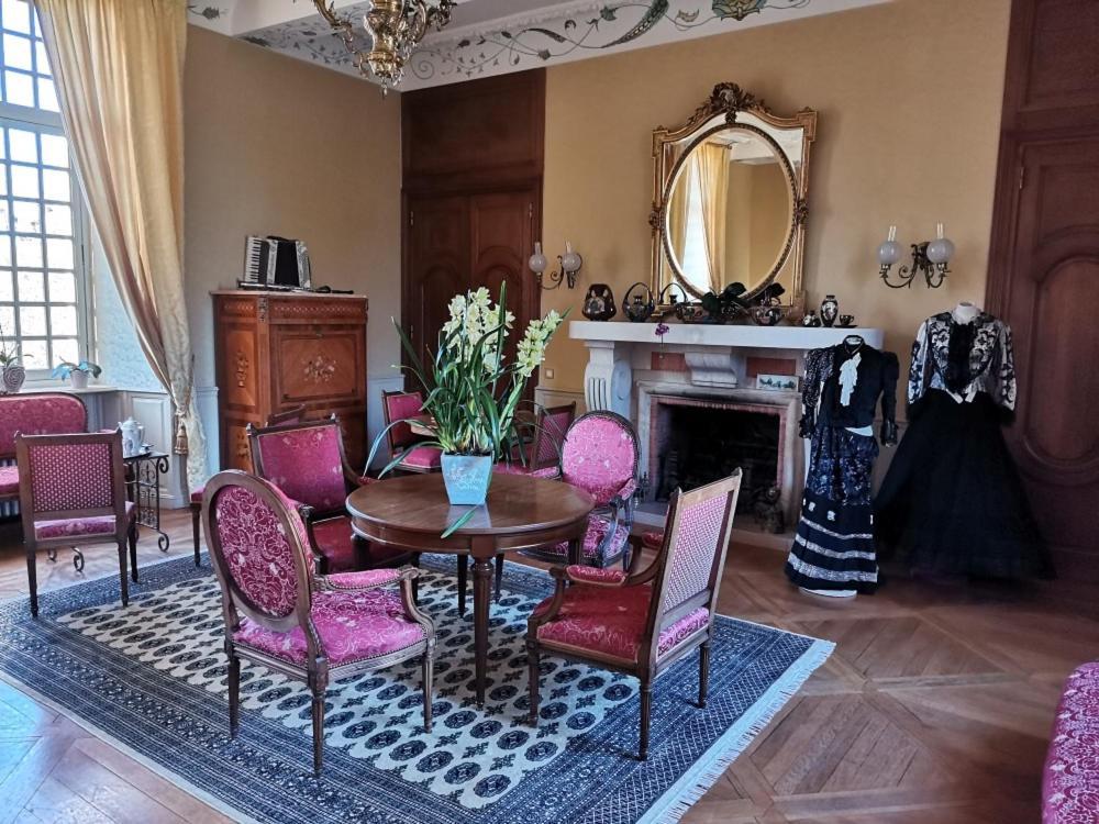 Chateau De Courseulles 外观 照片